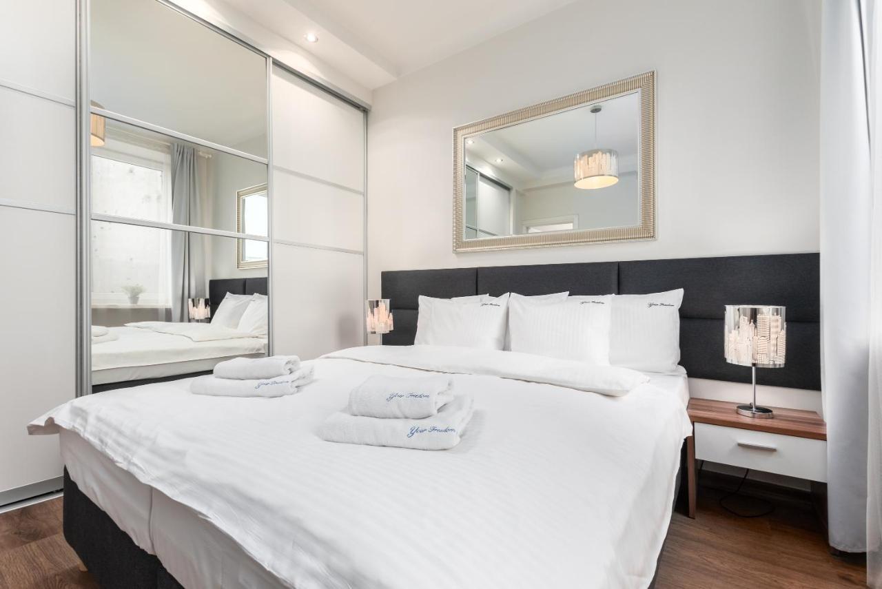 Apartament Chmielna By Your Freedom Варшава Екстер'єр фото