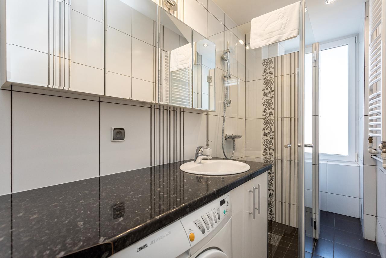 Apartament Chmielna By Your Freedom Варшава Екстер'єр фото